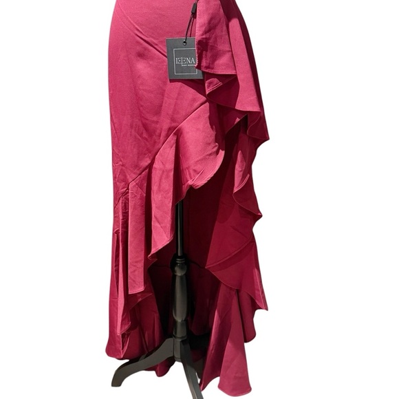 One-Shoulder Ruffle gown Burgundy Ieena for Mac Duggal Size 2 NWT - Picture 5 of 11